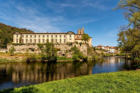 Priory Sainte-Croix on the Allier river
