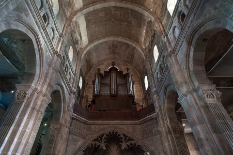 Organ gallery in Cathedral of Saint Lazarus