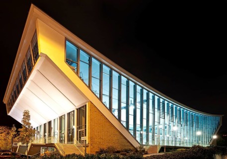 Stadtbad Schwimmoper