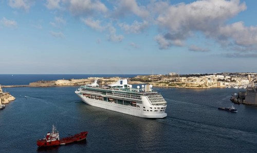 Cruise ship Legend of the Seas