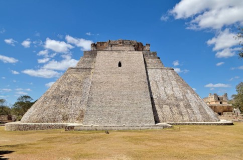 Piramide del Adivino