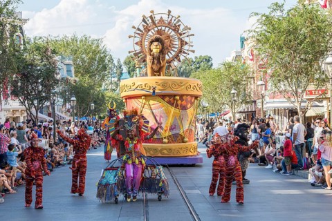 Parade Mickey's Soundsational Parade