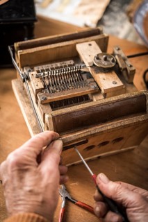 Barrel organ manufacture