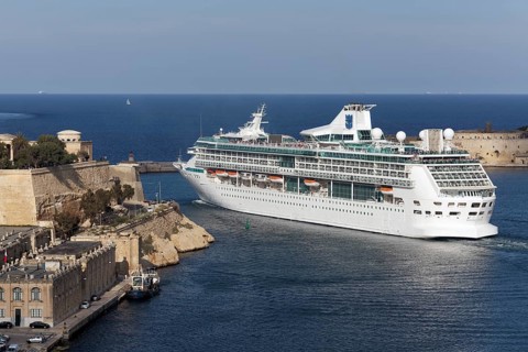 Cruise ship Legend of the Seas