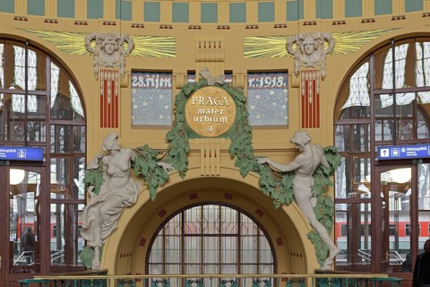 Art Nouveau Hall