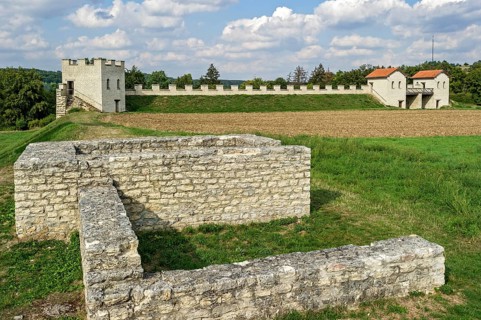 In front western gate