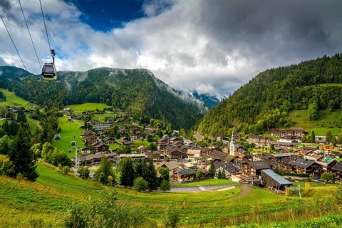 La Clusaz village