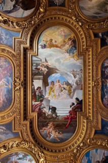 Frescoes in ceremonial hall