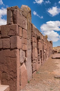 Outer wall of the Kalasasaya temple