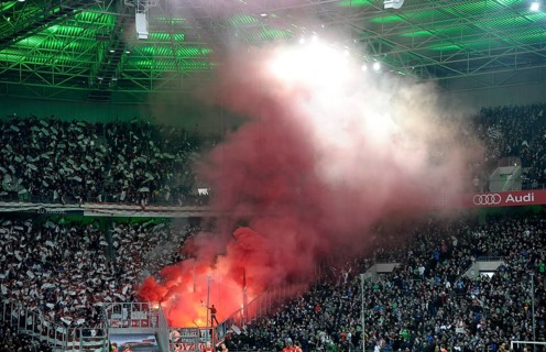 Cologne fans with pyrotechnics