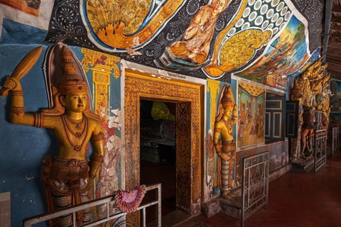 Buddha statues