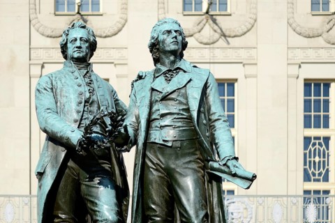 Goethe-Schiller-monument in front of the German national theater