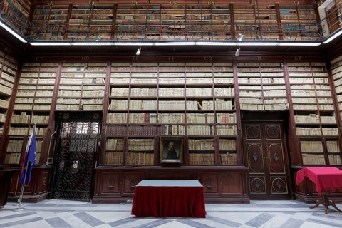 Reading room