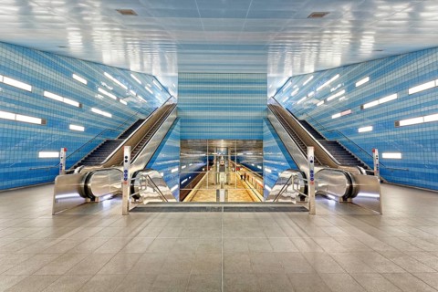 Uberseequartier U-Bahn station