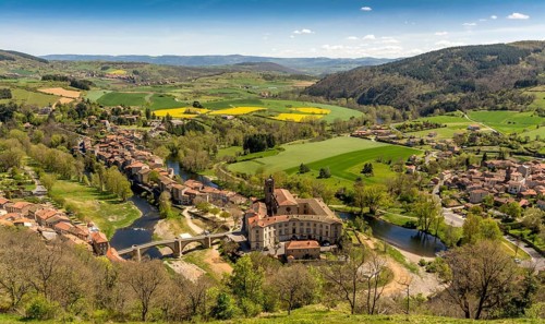 Meander on the Allier river
