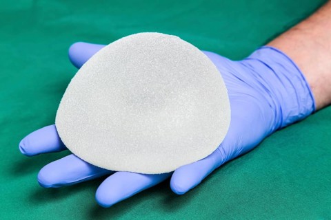 Silicone breast implant