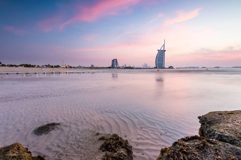 Luxury hotel Burj al Arab and Jumeirah Beach