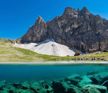 South Tyrolean Tribulaunhutte at lake