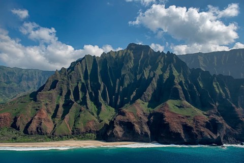 Rugged Na Pali coast