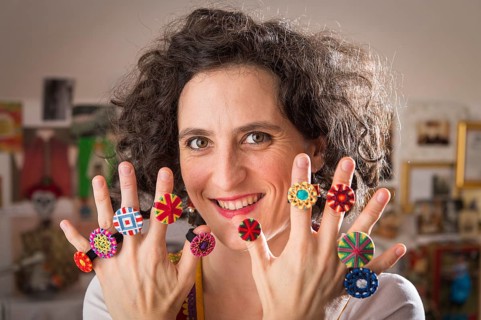 Button maker