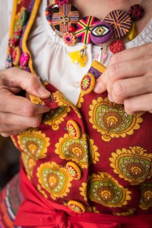 Button maker