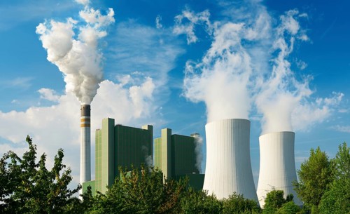 Lignite-fired power plant pushes exhaust gases into the blue sky