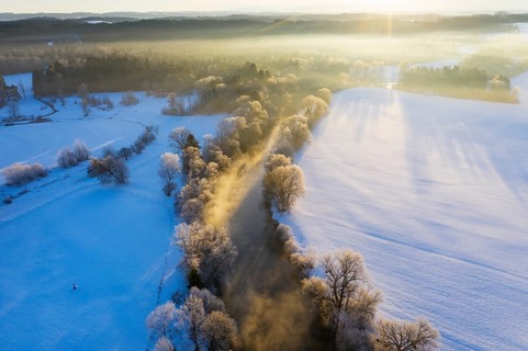 Loisach in winter