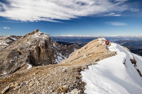 Mountaineer on the way up to the Latemarspitze