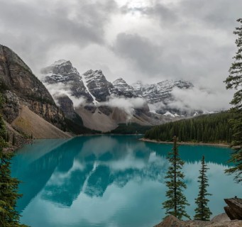 Clouds hanging between the mountain peaks