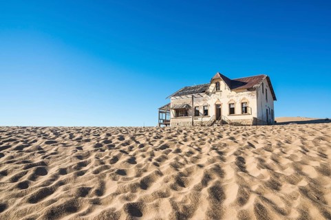 Colonial house