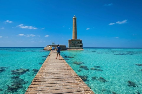 Jetty to the lighthouse on the Sanganeb Atoll