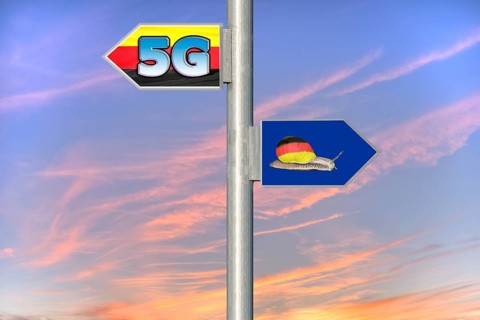 Signs 5G data network