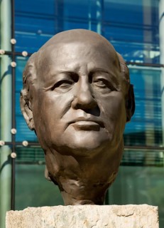 Monument Fathers of Unity