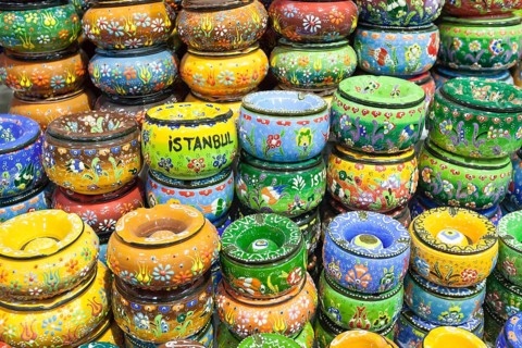 Painted ceramics inside the Grand Bazaar