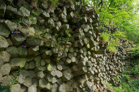 Basalt prisms
