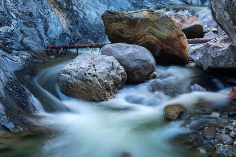 Water flowing around rocks