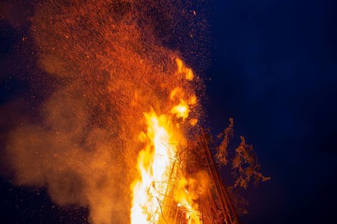Midsummer lights