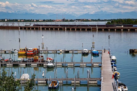 Harbour for recreational crafts