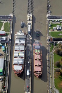 Cargo ships at Brunsbuttel Lock