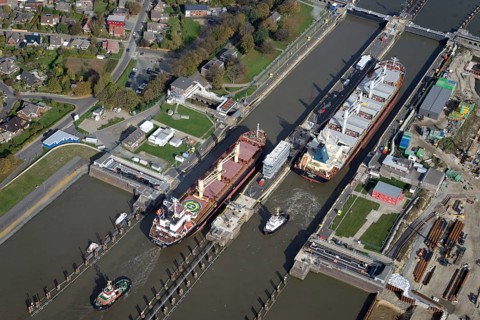 Cargo ships at Brunsbuttel Lock