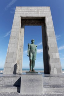 Leopold I Monument