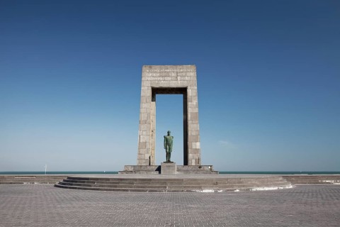 Leopold I Monument