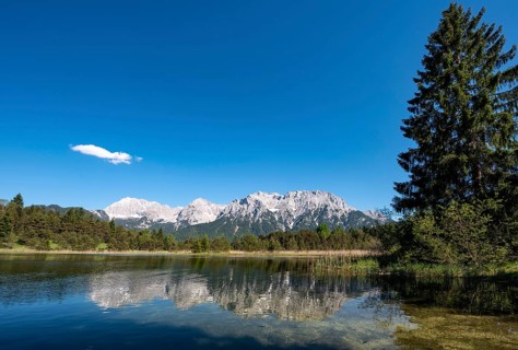 Western Karwendelspitze reflected in Lake Luttensee