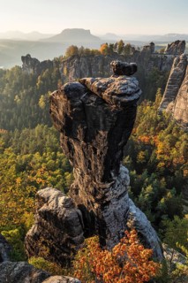View over the Wehlnadel to the Bastei bridge