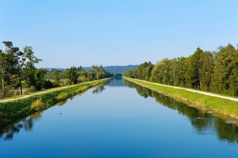 Isar channel in Aumuhle