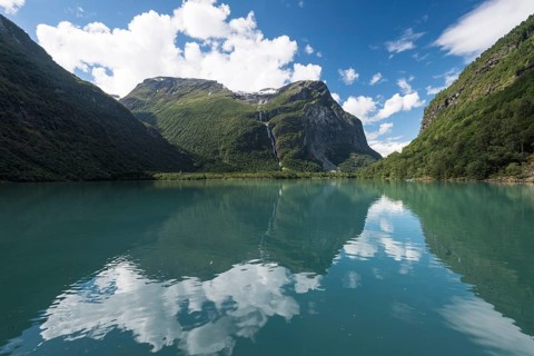 Lake Loen