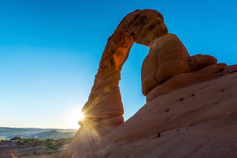Natural Arch Delicate Arch at sunset