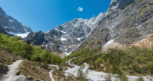 Hiking trail
