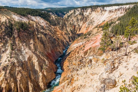 Yellowstone River flows through Gorge
