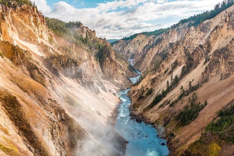 Yellowstone River flows through Gorge